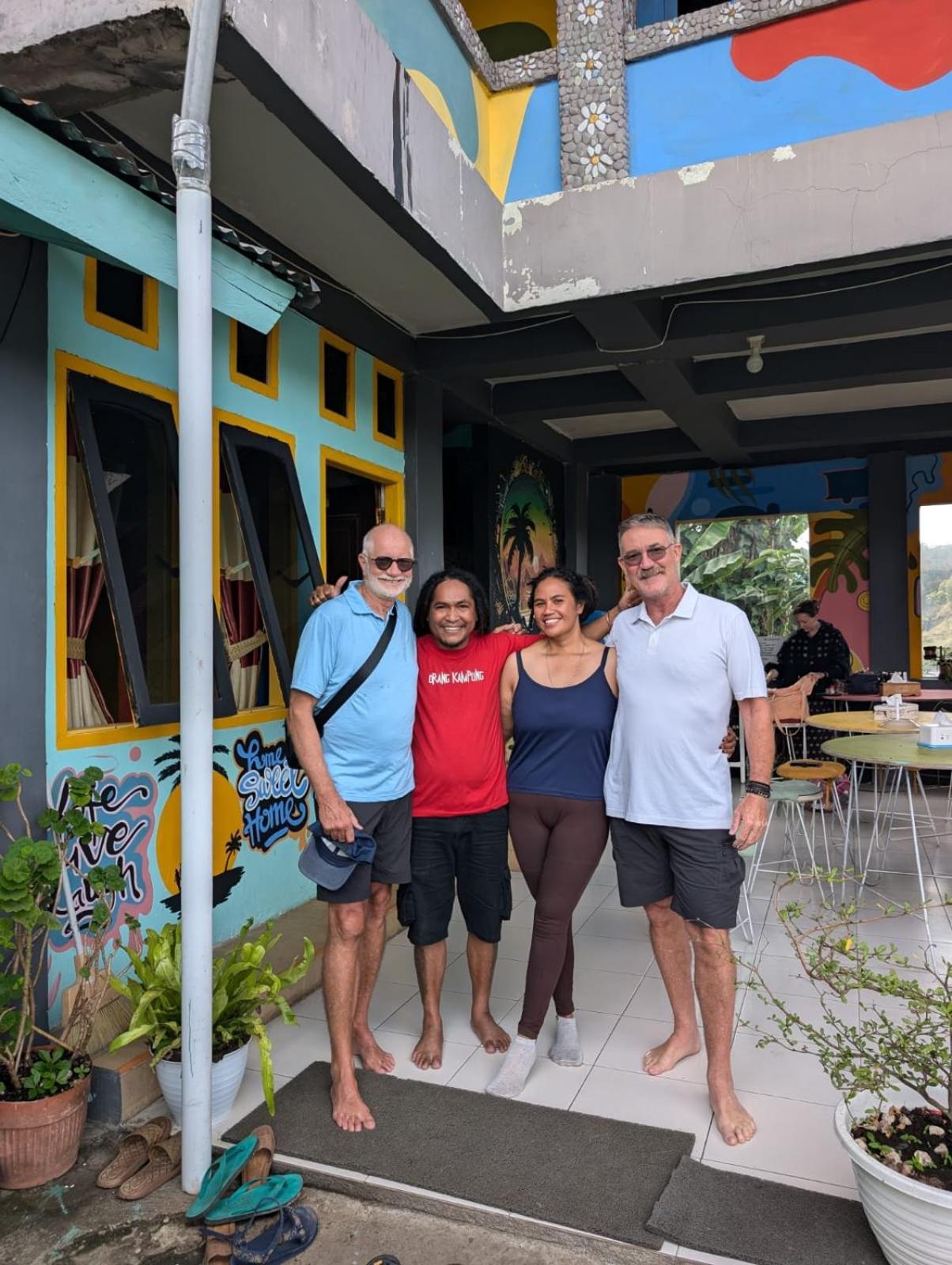 Bajawa Kristian Homestay מראה חיצוני תמונה