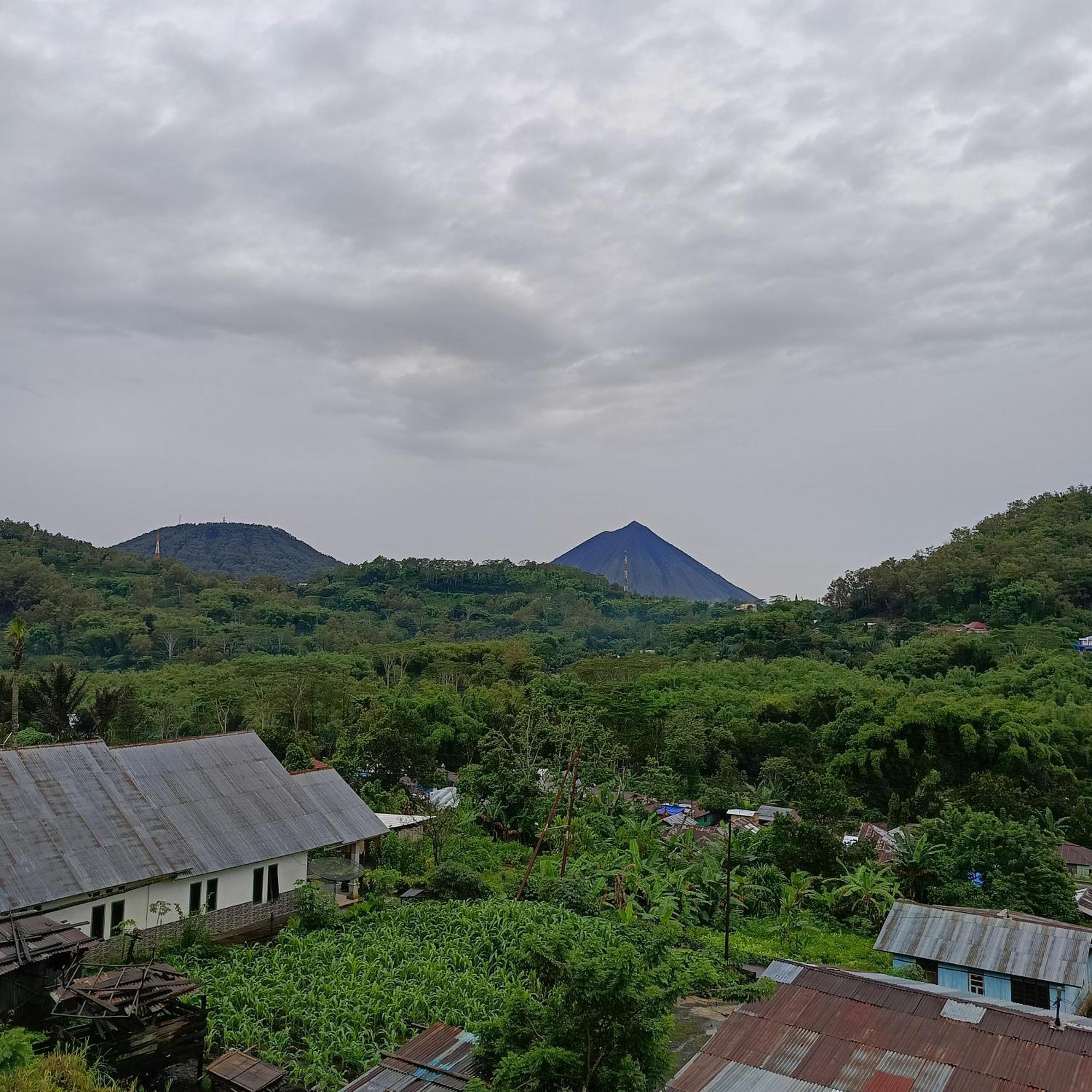 Bajawa Kristian Homestay מראה חיצוני תמונה